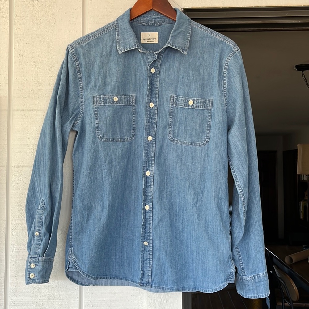 Mutual Weave Men's Chambrey Shirt